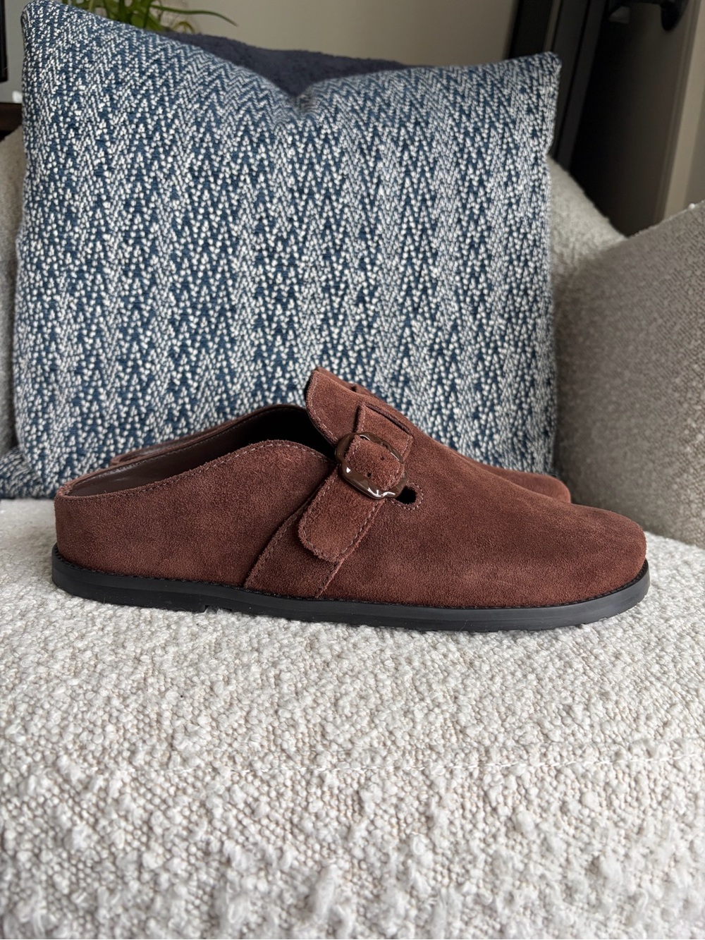Larroude Suede Mule Clogs with Buckle~ size 8.5 - Picture 5 of 12